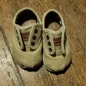 TOMS Baby Beige Canvas Sneakers